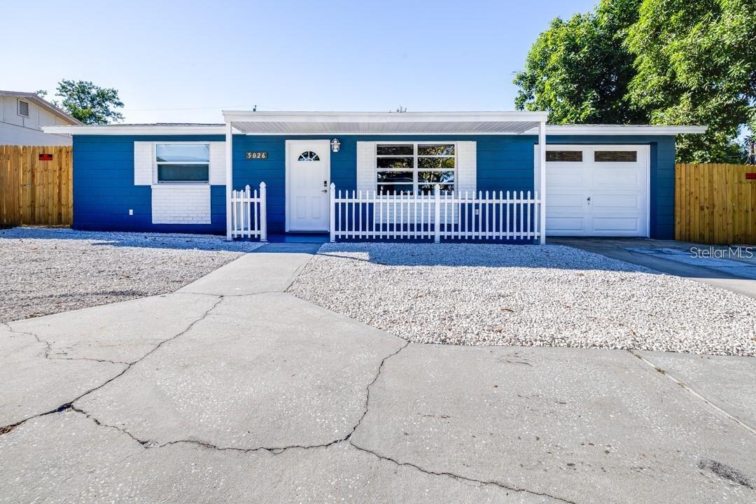 5026 Moog Rd, FL