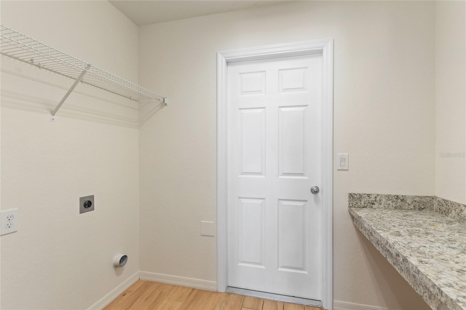 2009 Danes Court, FL