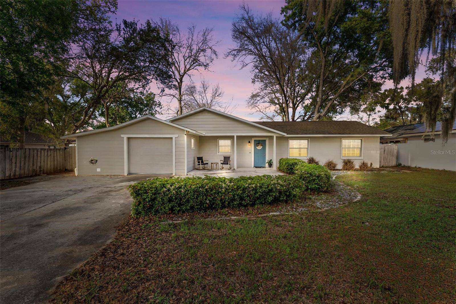 106 Portland St, FL