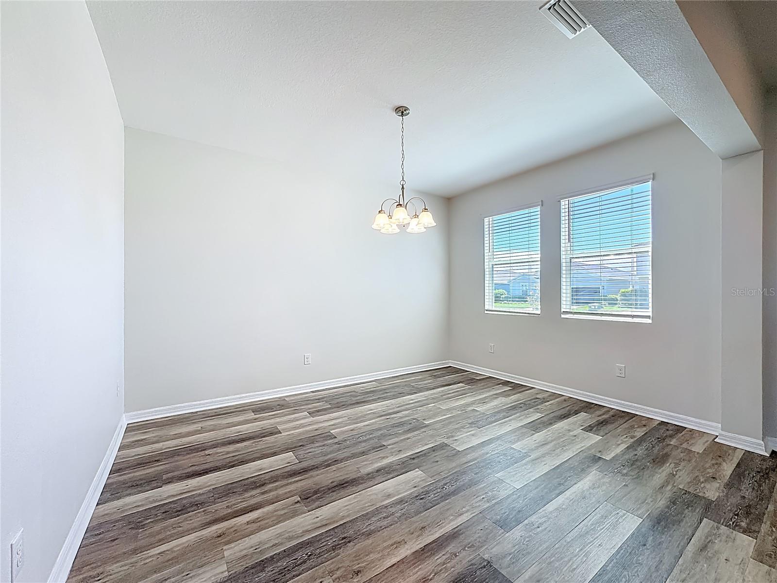 11828 Cara Field Avenue, FL
