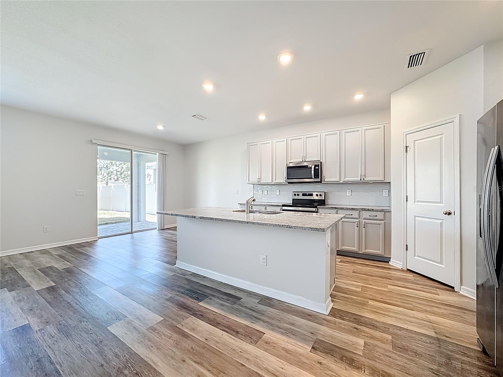 11828 Cara Field Avenue, FL