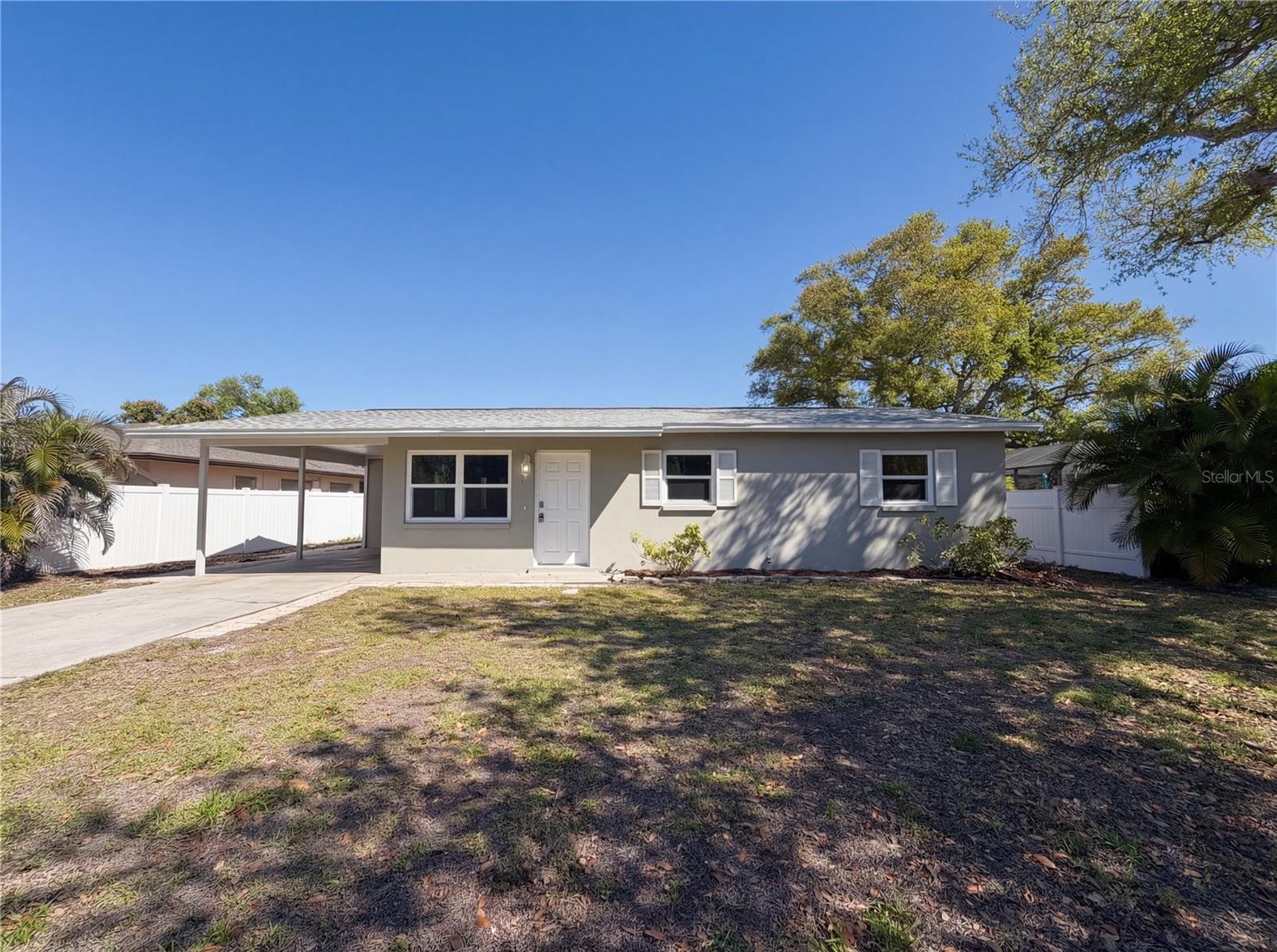 737 Gulf Coast Blvd, FL