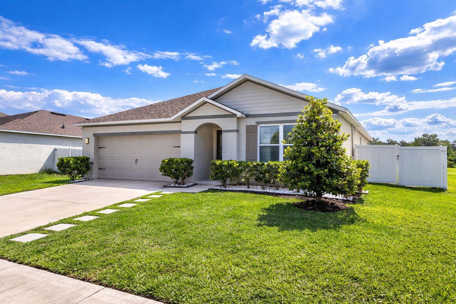 1687 Bay Breeze Drive, FL