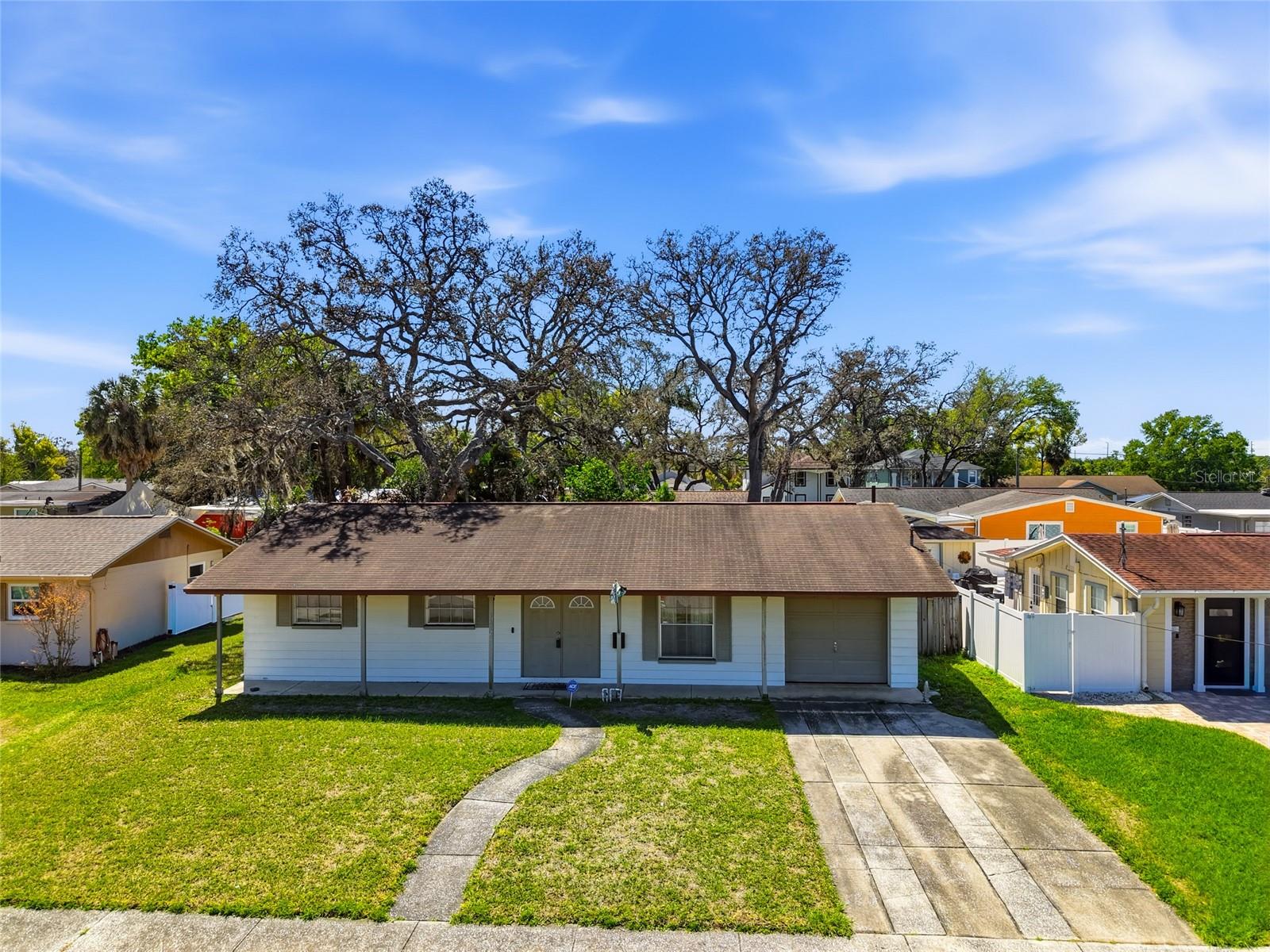 3312 Burke St, FL
