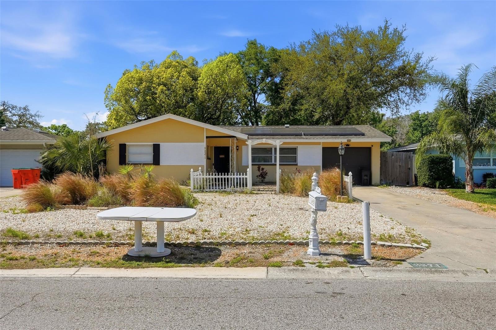 2371 Indigo Dr, FL