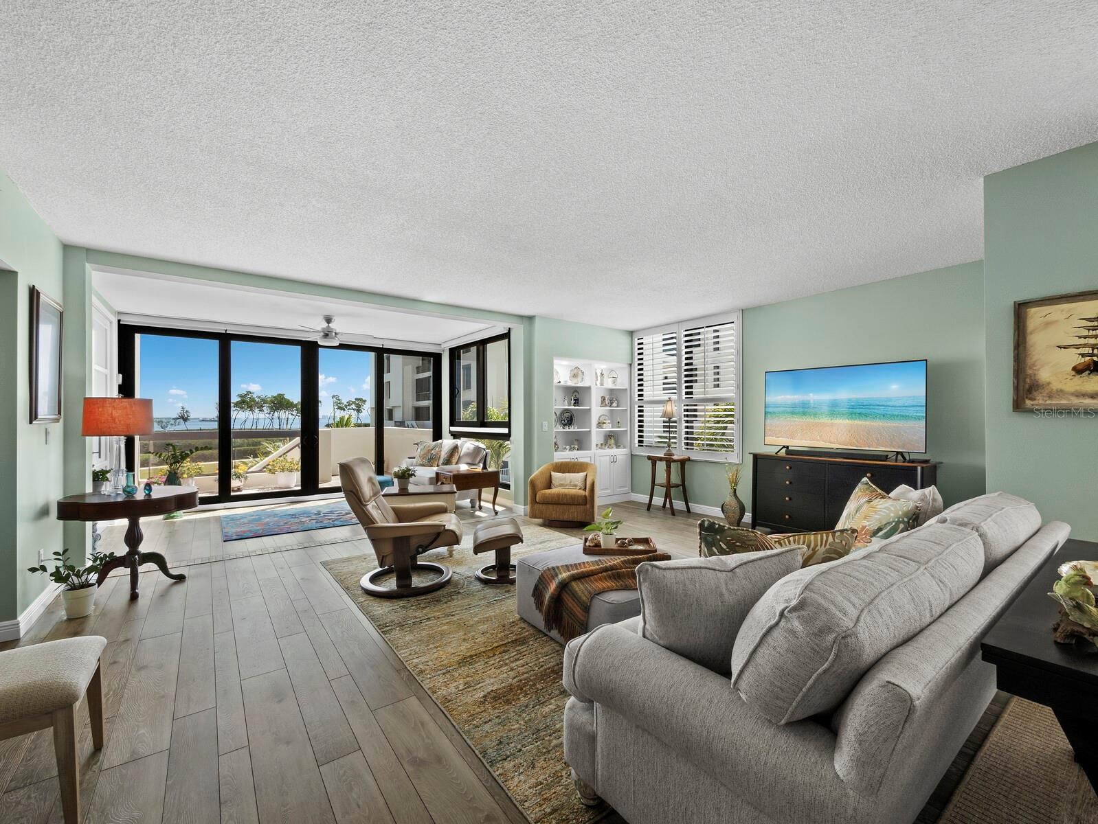 2020 Harbourside Drive, FL