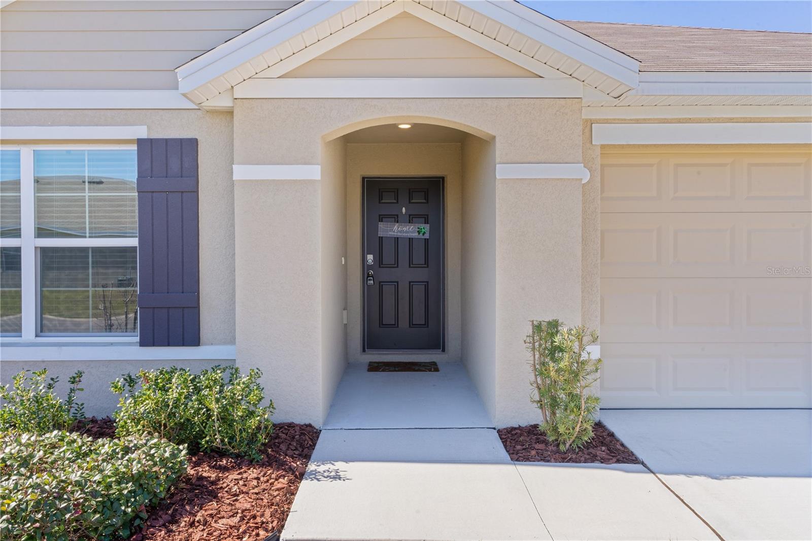 8661 Triumph Circle, FL