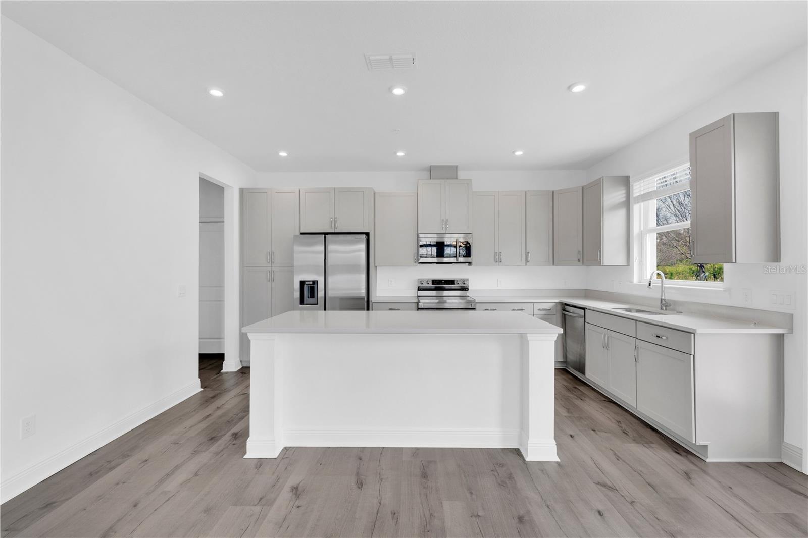 7235 Nemours Parkway, FL