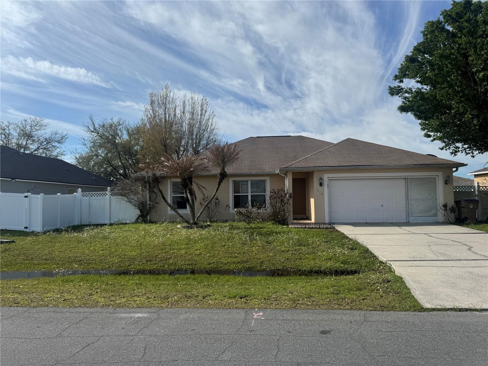 1112 Roan Ct, FL