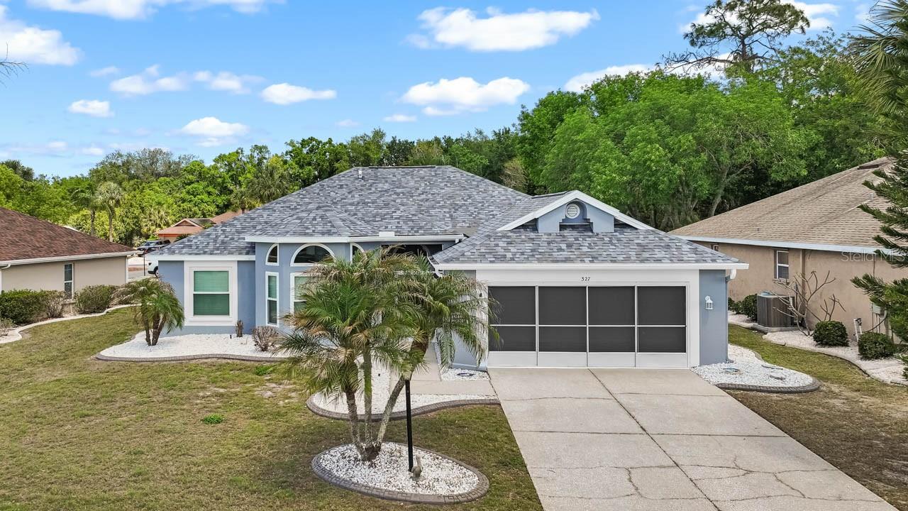 327 Caloosa Woods Ln, FL