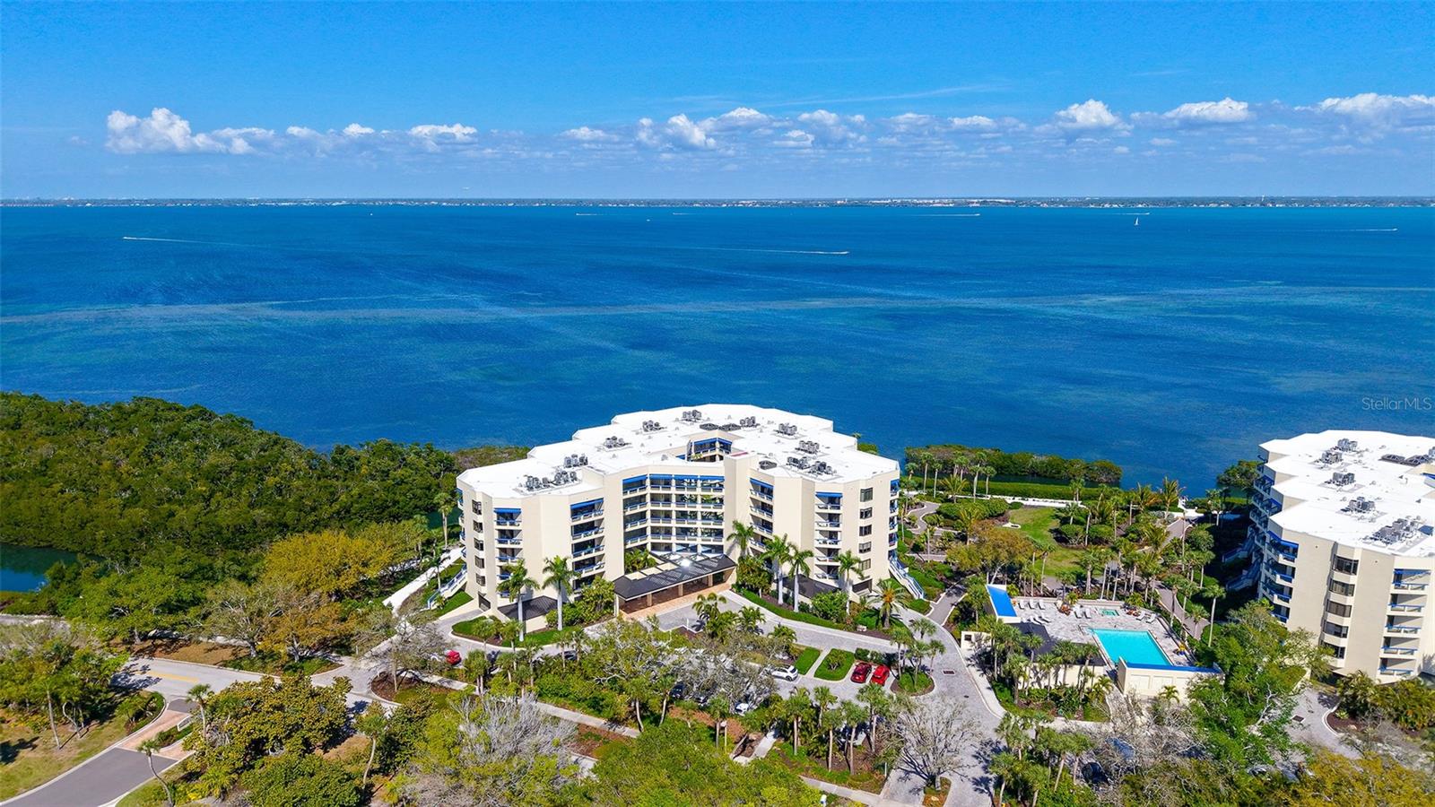 2120 Harbourside Drive, FL