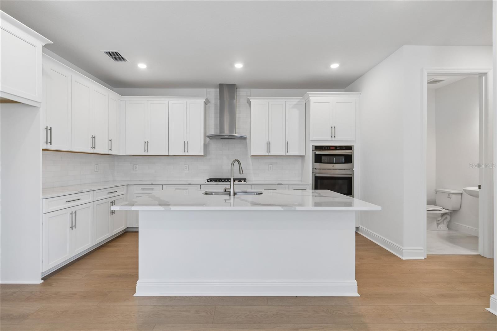 8115 Seaflower Parkway, FL