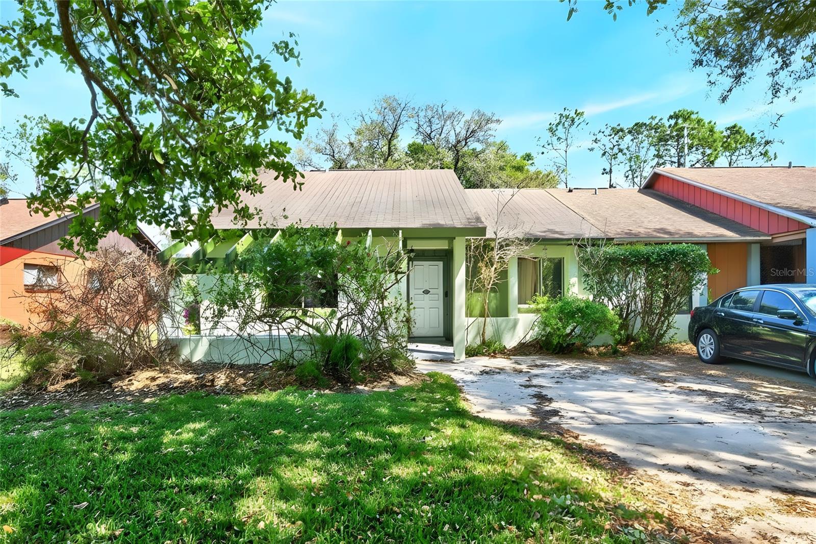 5433 Pinetrail Way, FL