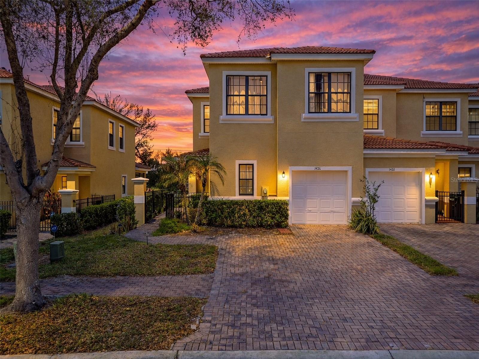 1426 Pacific Rd, FL