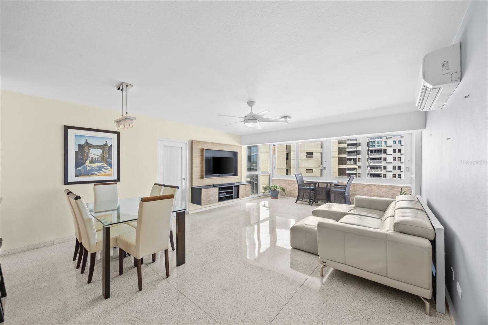 4429 Ave. Isla Verde, PR