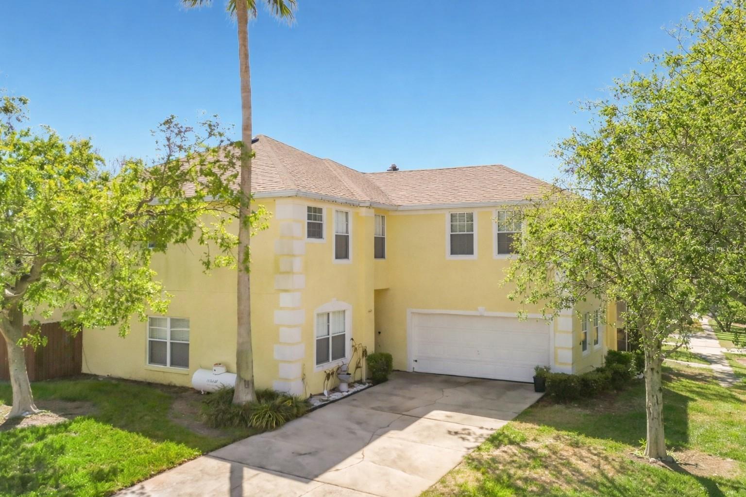 459 Ballyshannon Dr, FL
