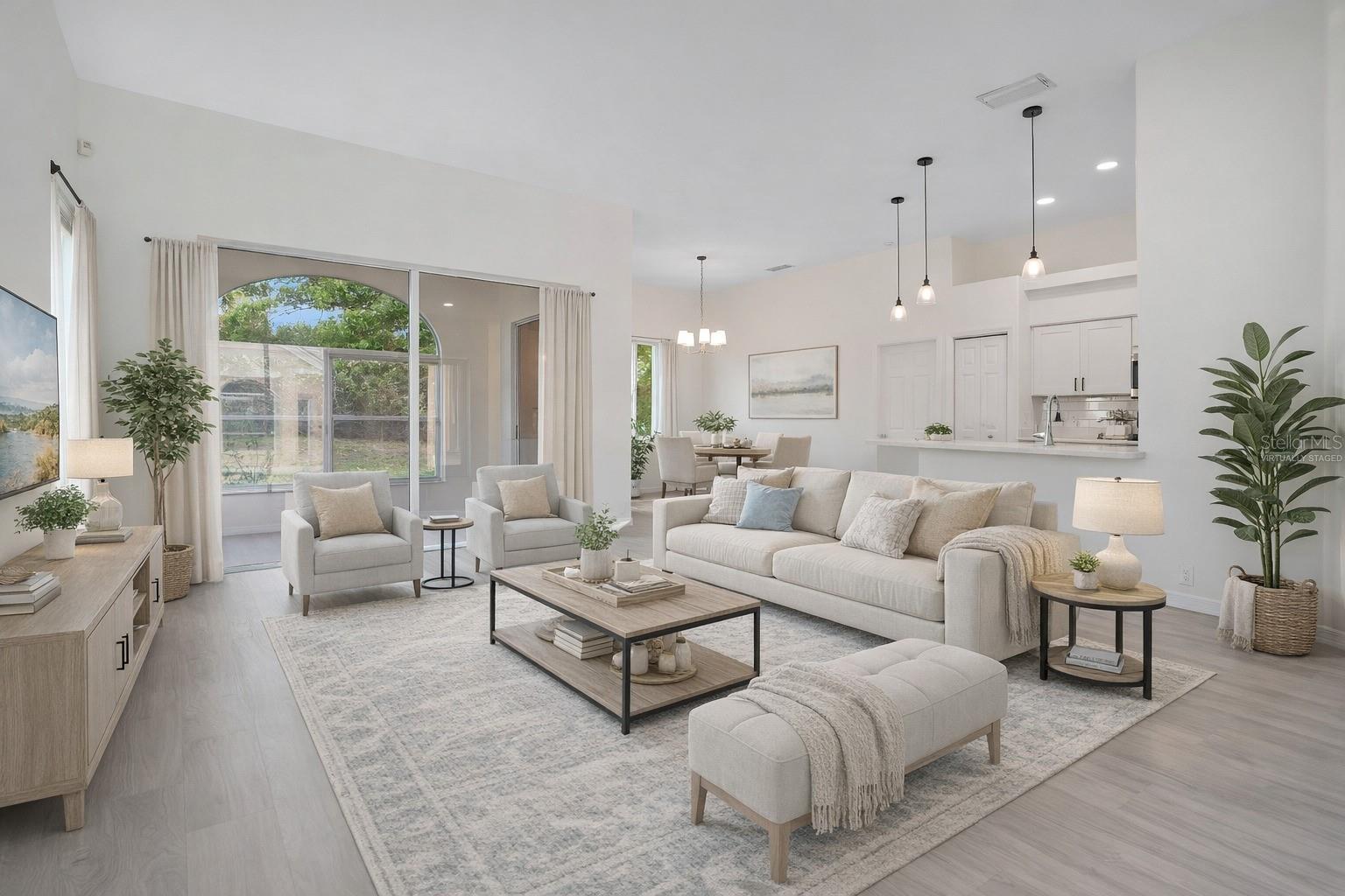 8533 Gateway Court, FL