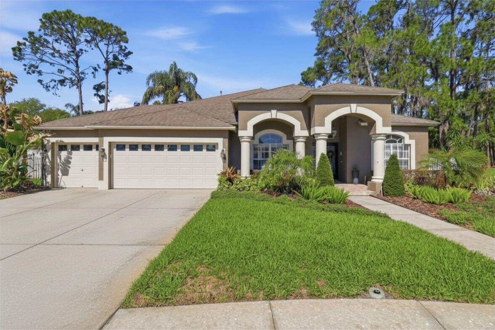 3629 Whistling Ln, FL