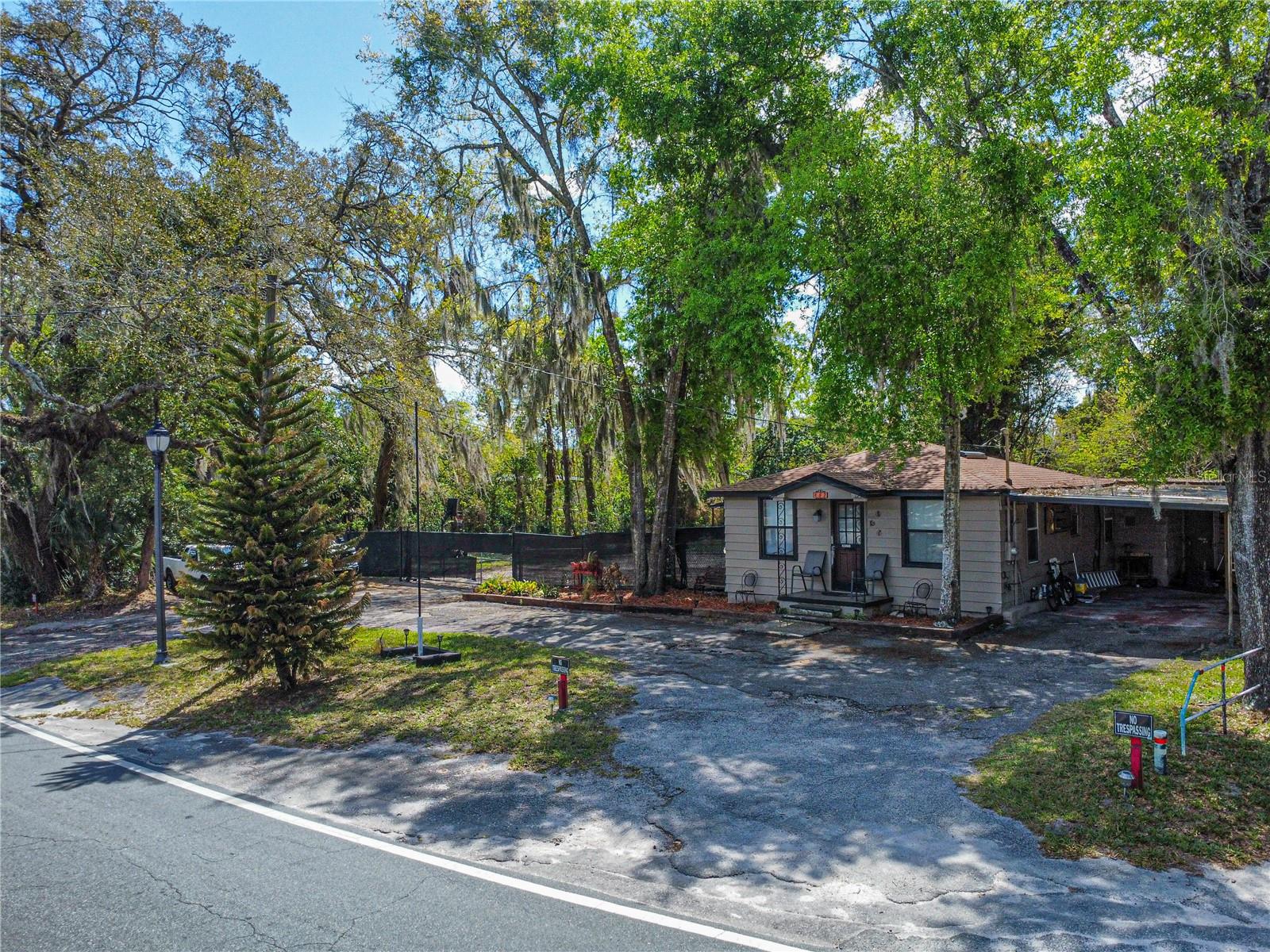 82 Concord Drive, FL