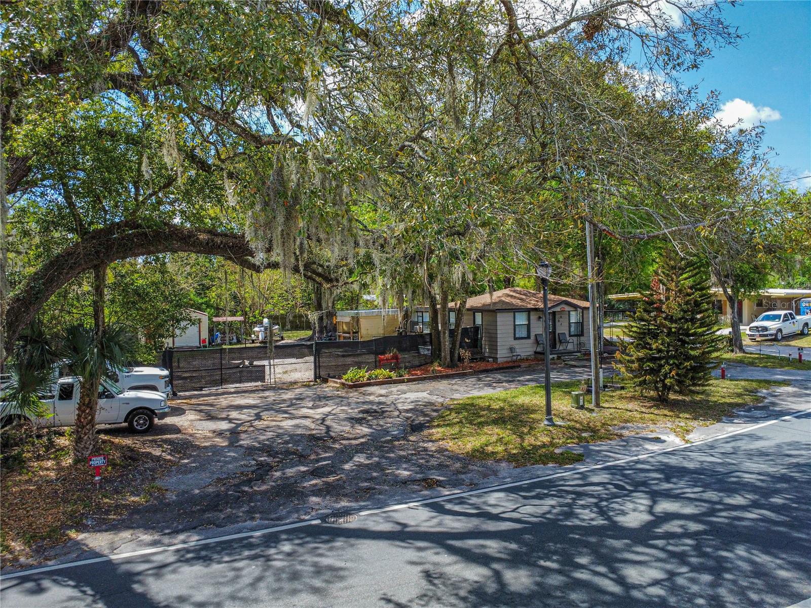 82 Concord Drive, FL