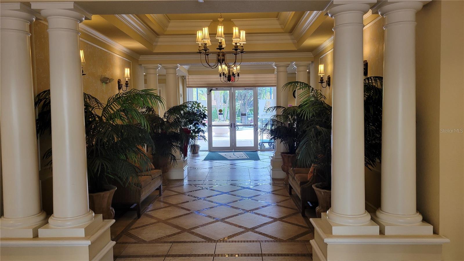 1064 Tamiami Trail, FL