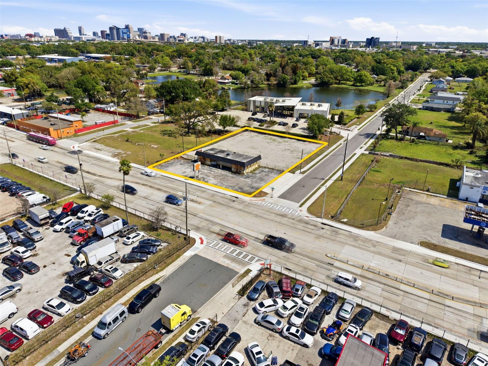 1919 S Orange Blossom Trl, FL