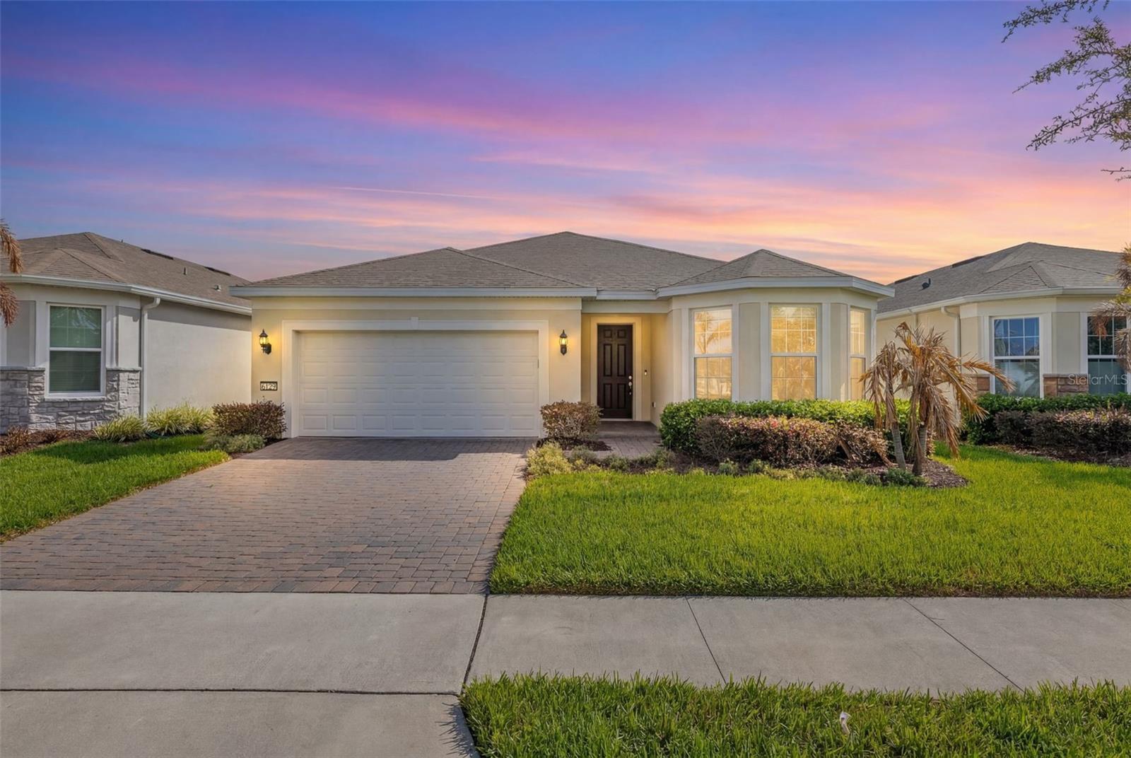 6129 Blue Pond Way, FL