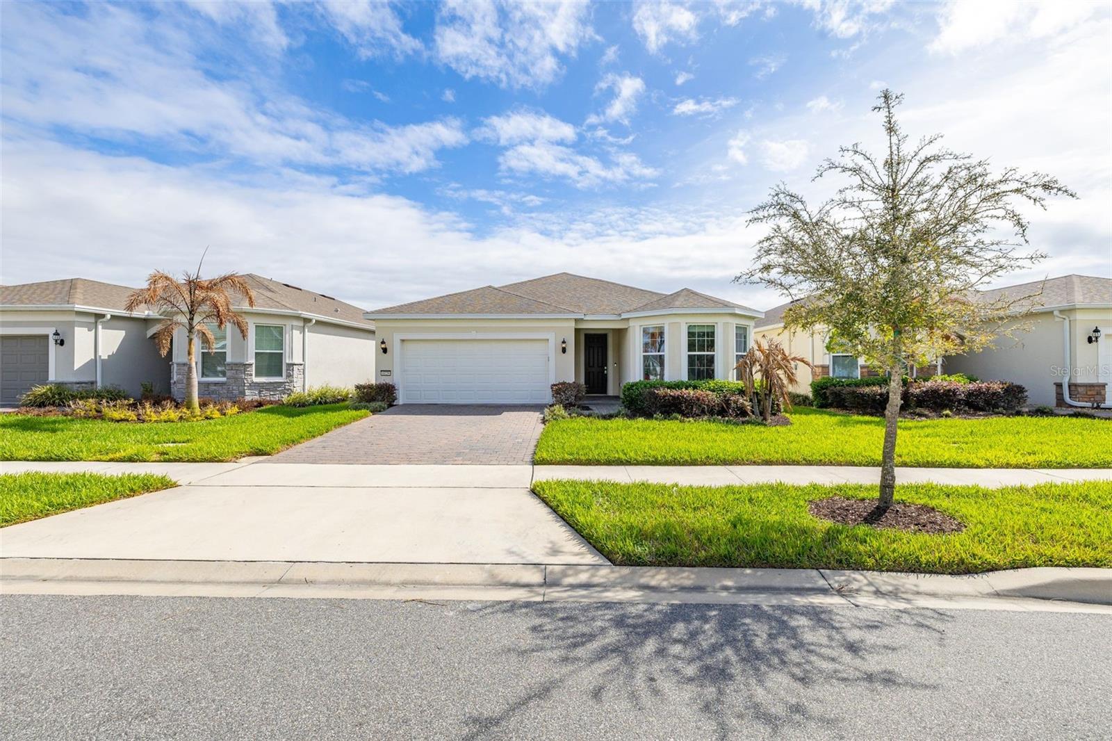 6129 Blue Pond Way, FL