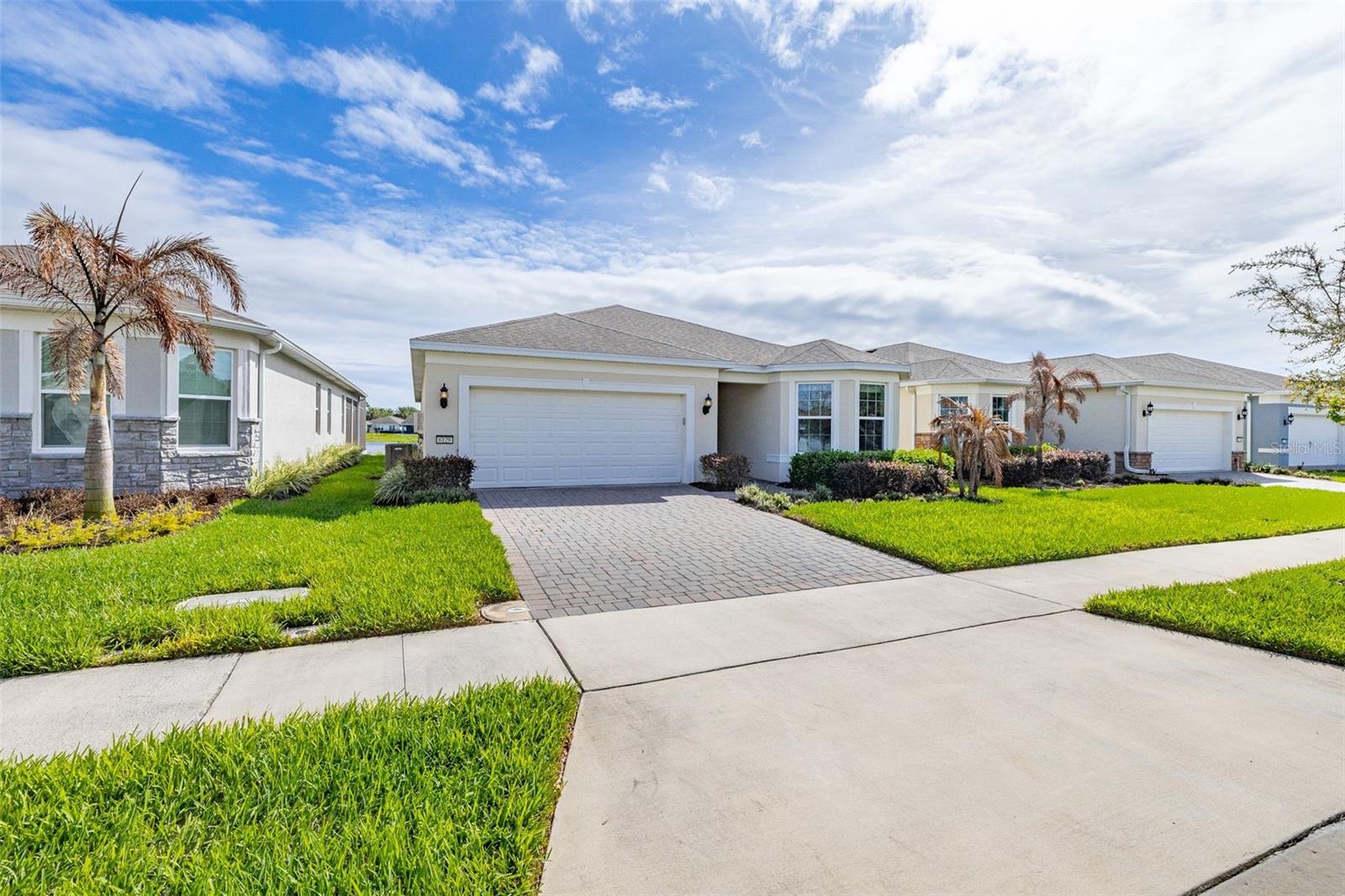6129 Blue Pond Way, FL