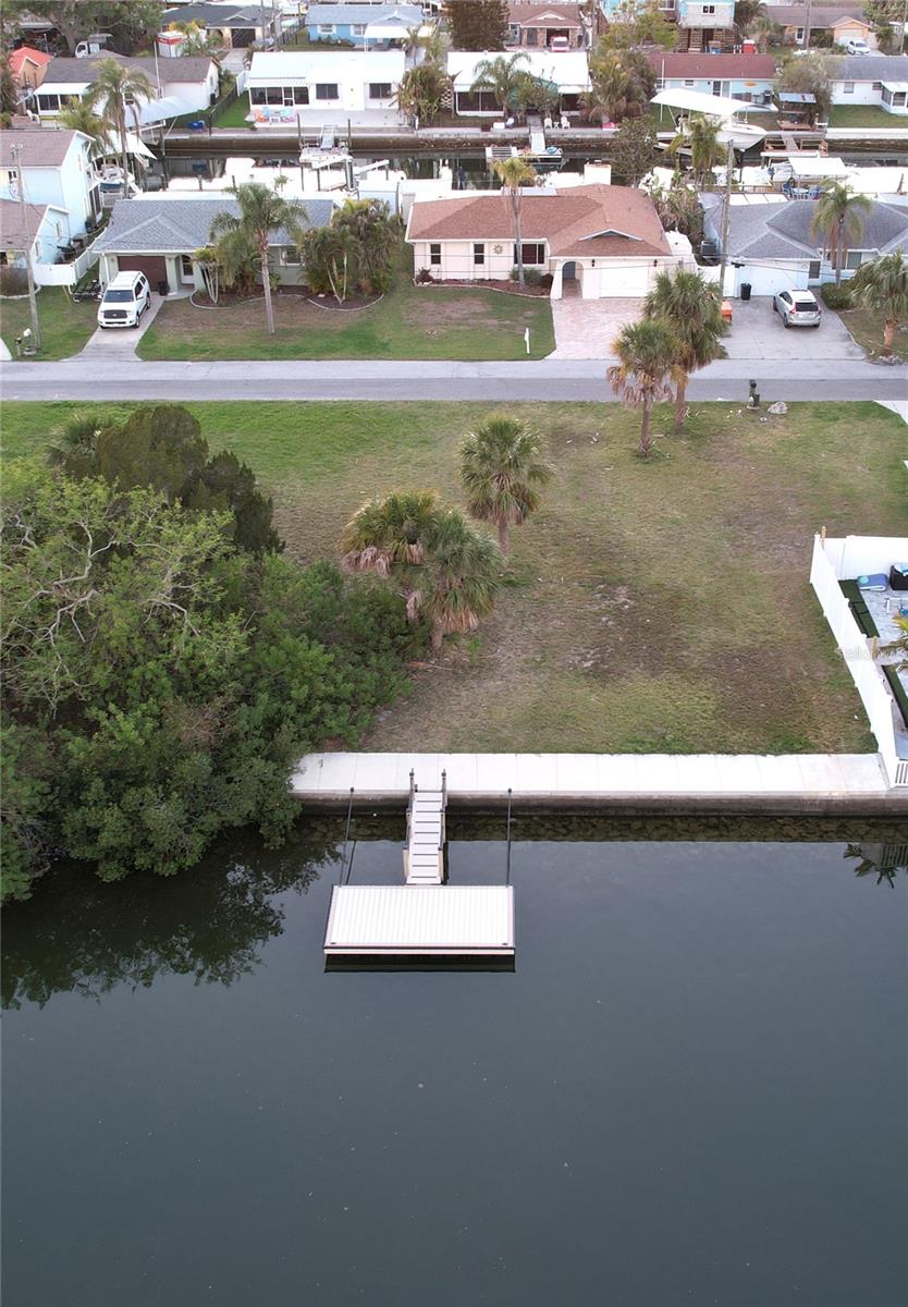 13908 King, FL