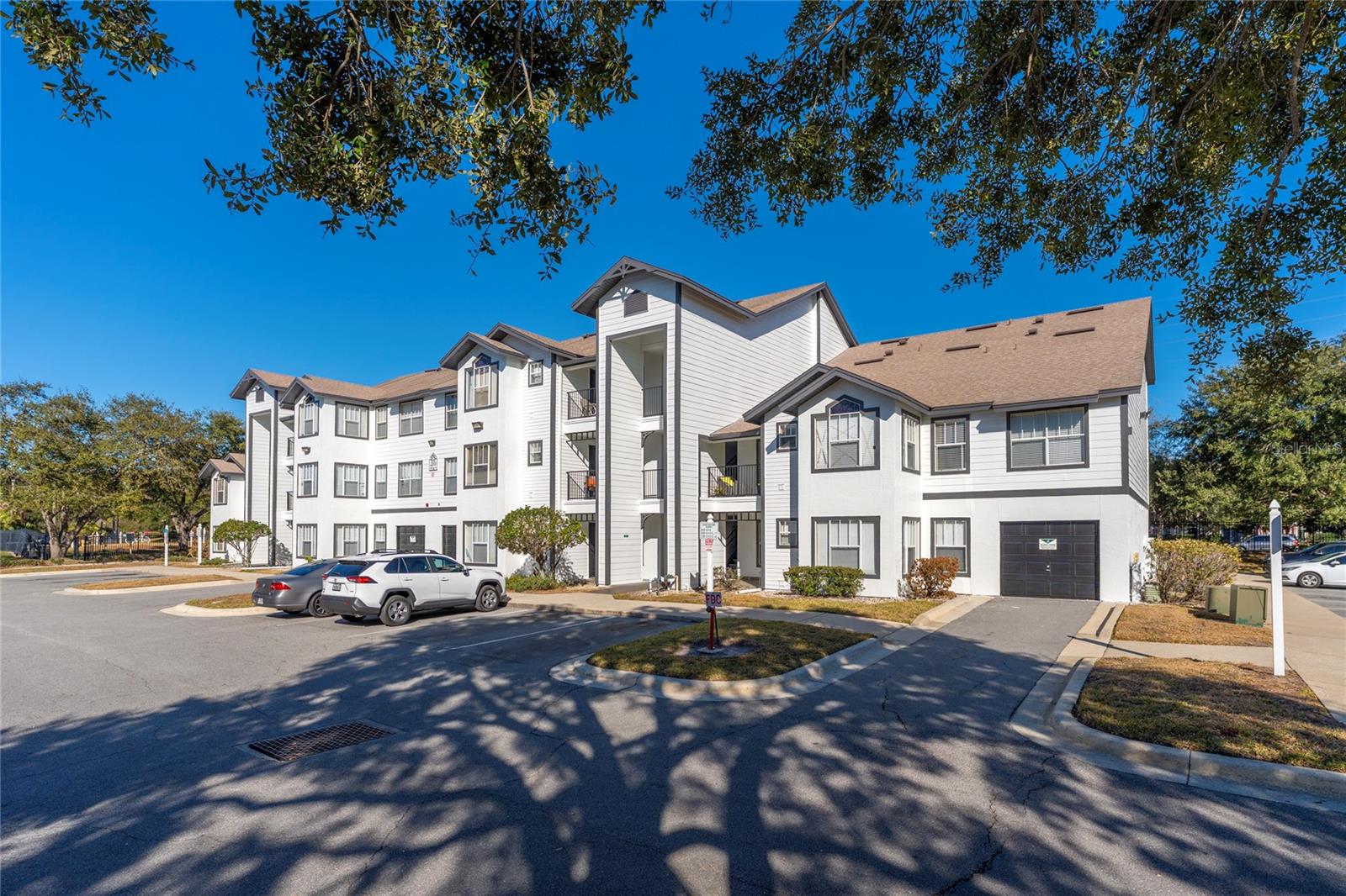 2203 Key West Ct #422, FL