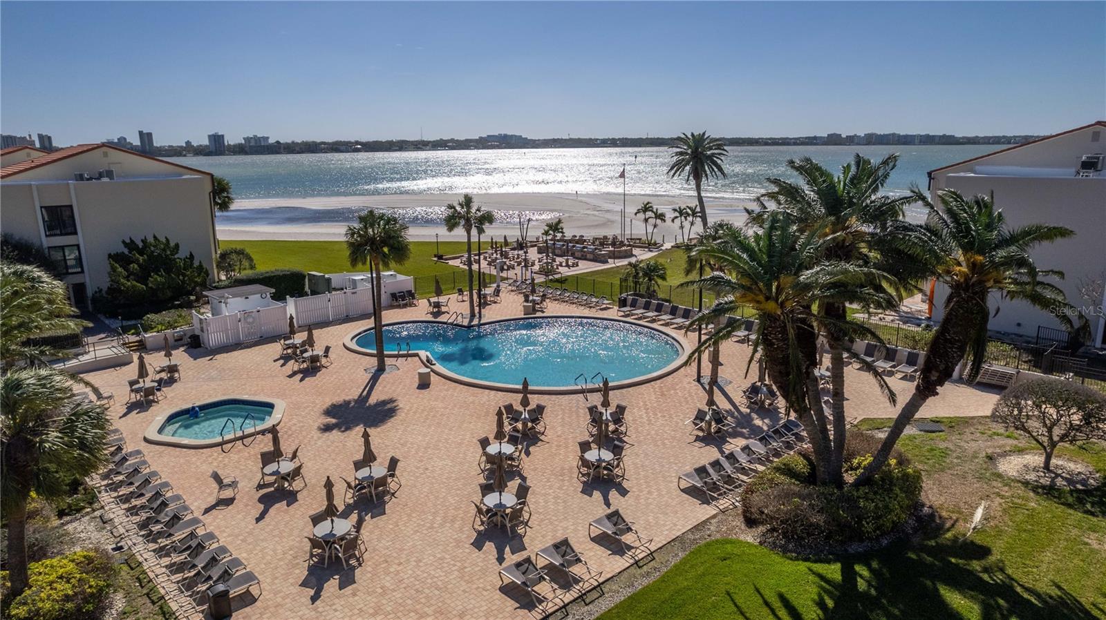 830 S Gulfview Blvd #501, FL