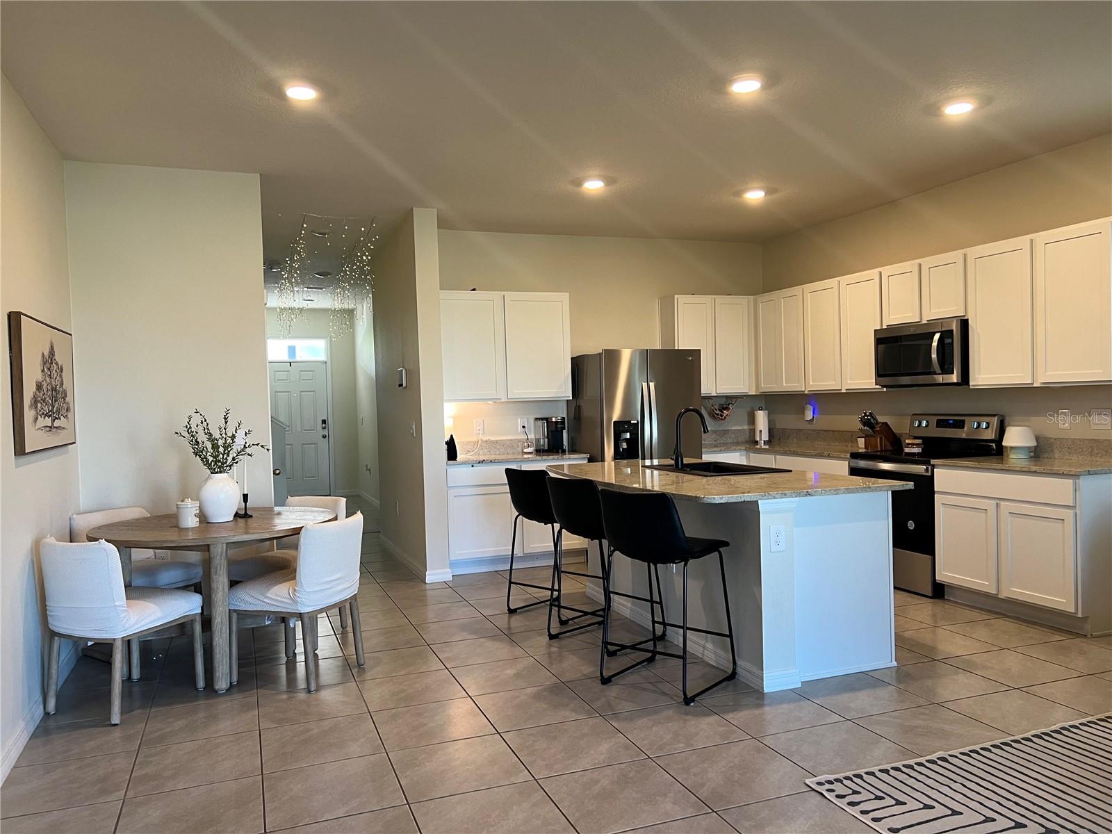 184 Mangrove Shade Circle, FL