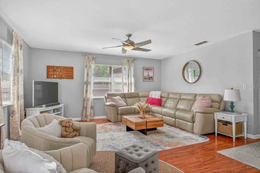 2715 104th Court, FL