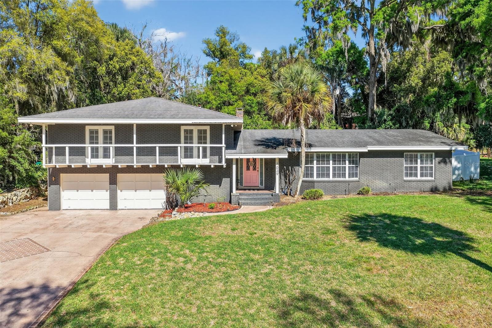 1039 Lake Gracie Dr, FL