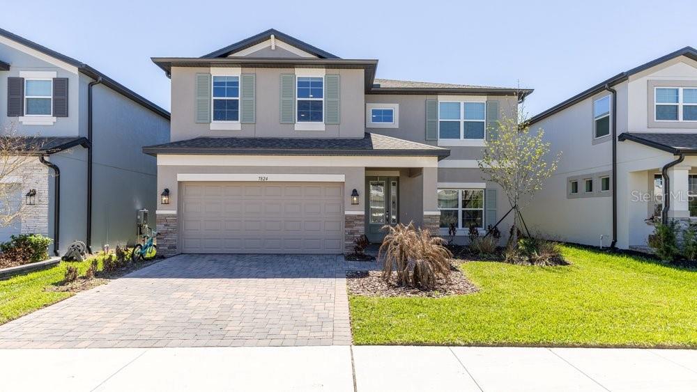 7824 Notched Pine Bend, FL