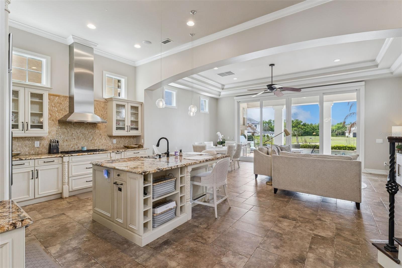 1172 Castle Pines Ct, FL