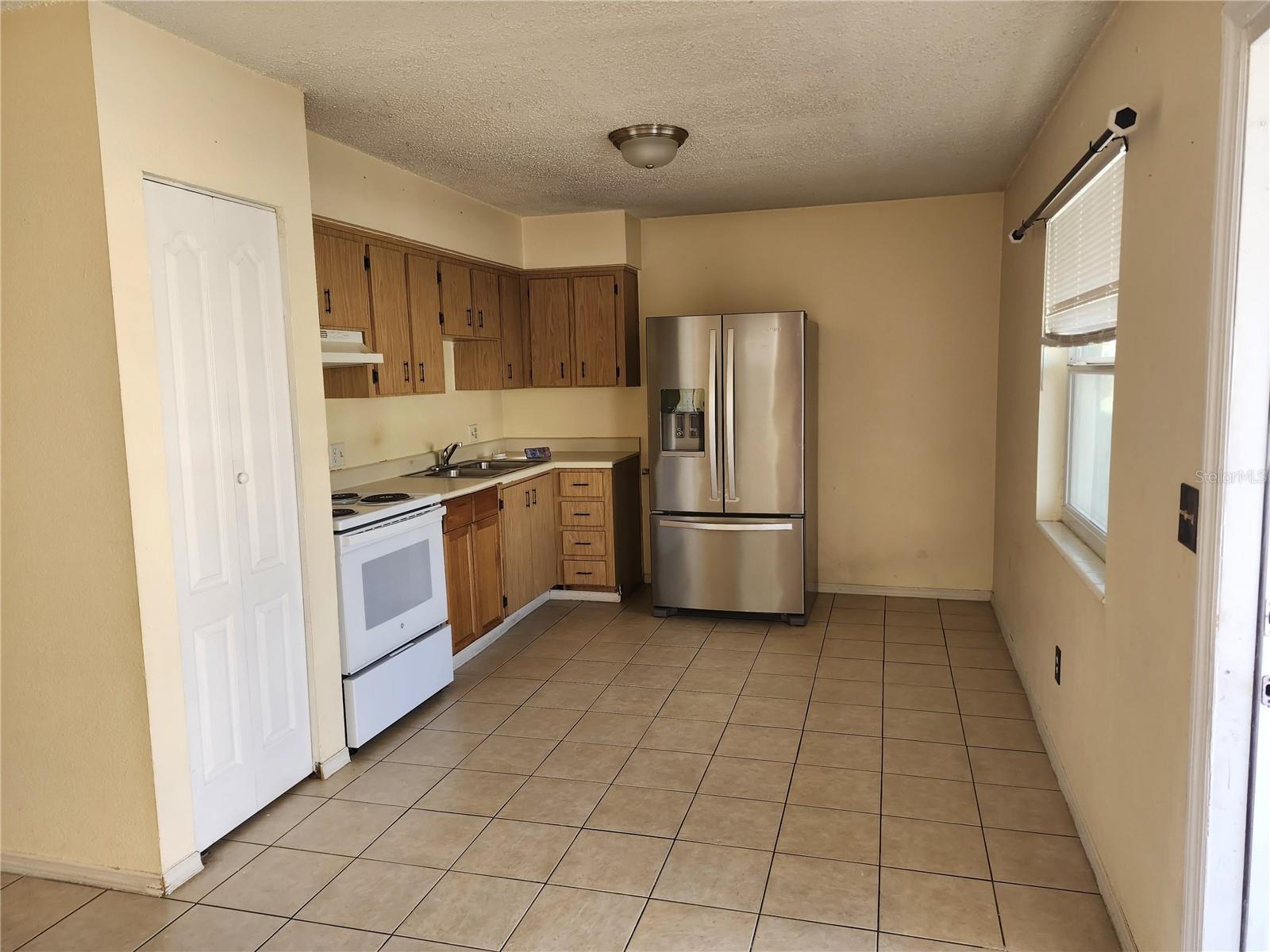 736 Michigan Court, FL
