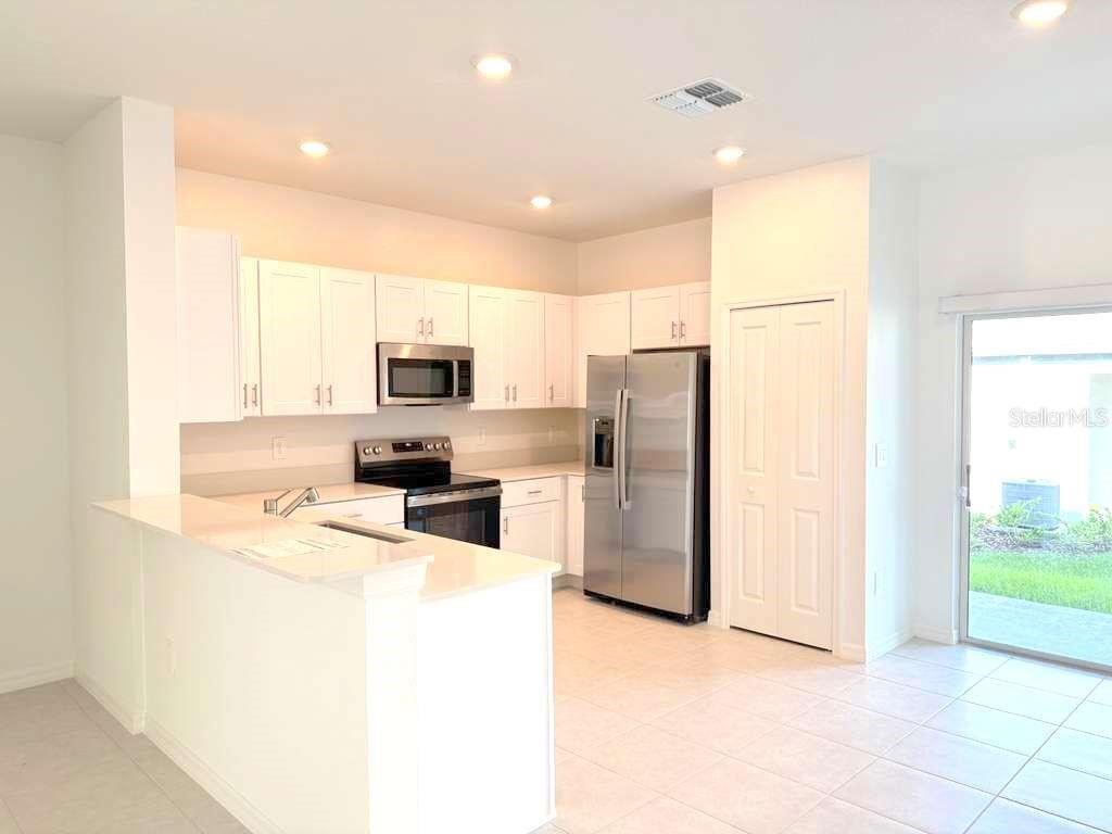 10171 Trumpet Honeysuckle Way, FL