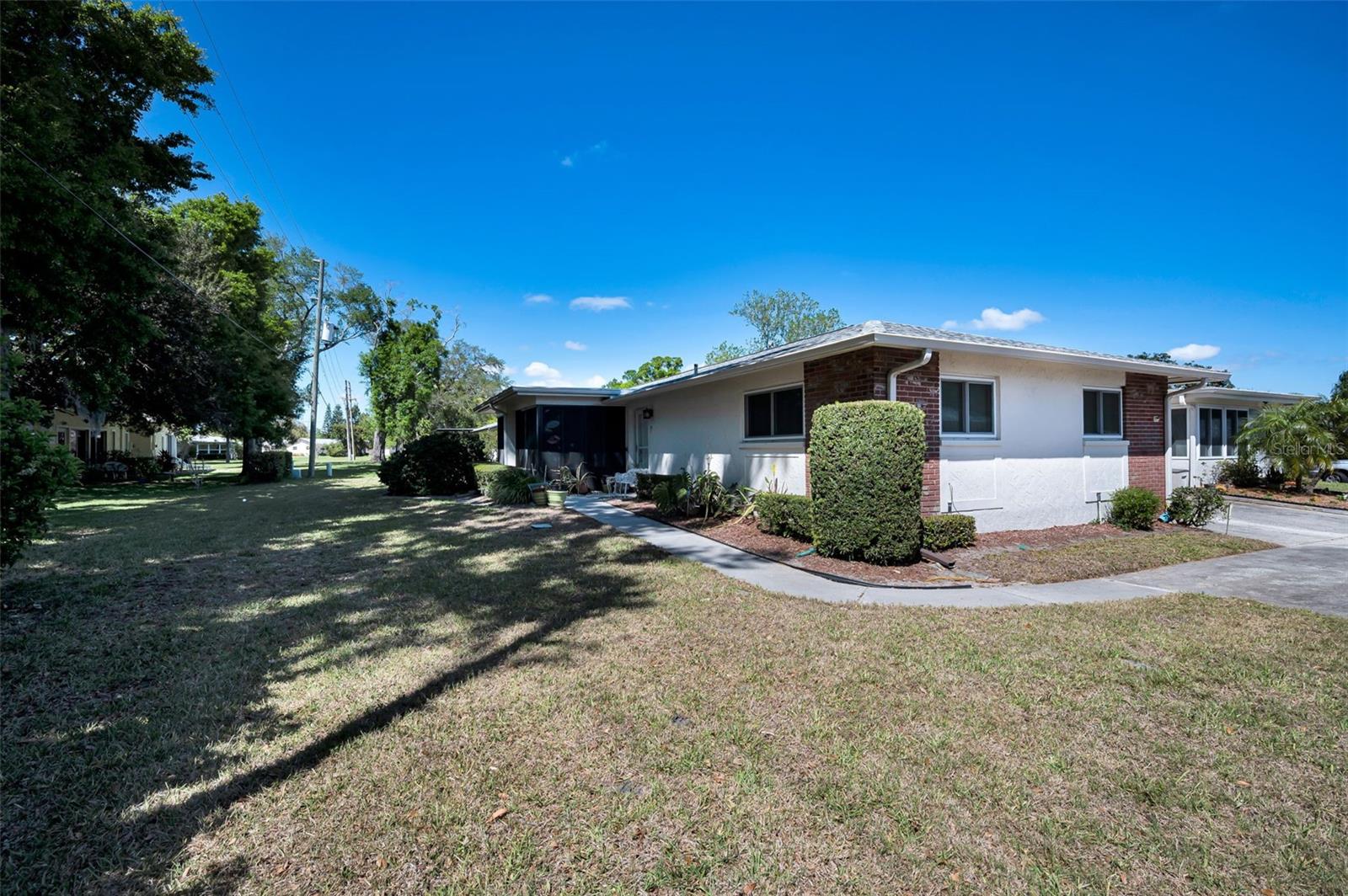 1121 Queen Anne Dr #C, FL