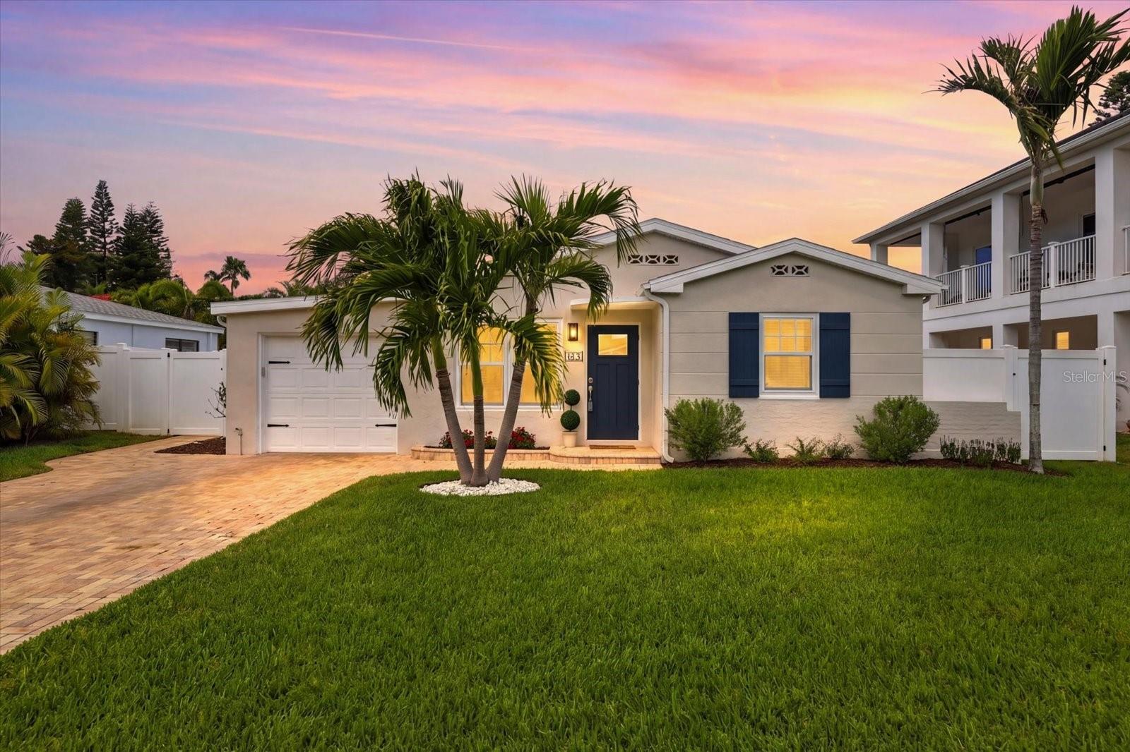 105 3rd Street, FL