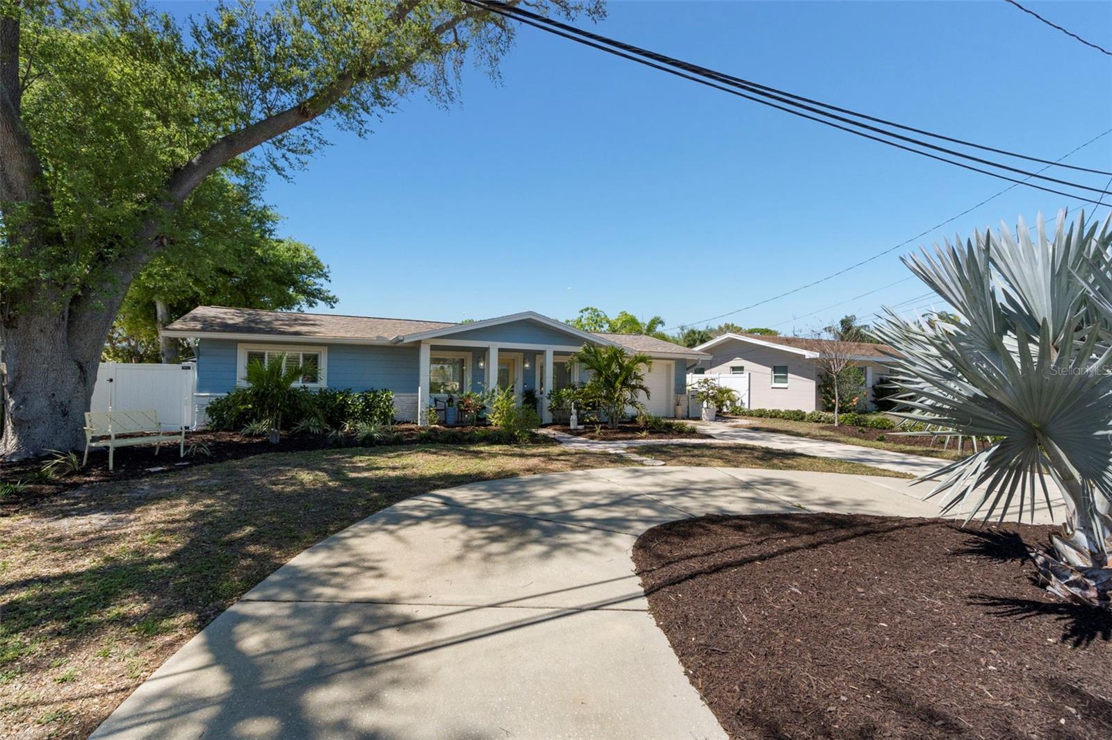 6506 Hillside Avenue, FL