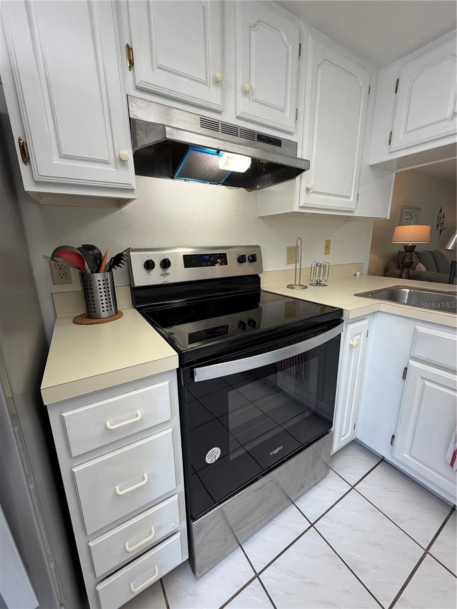 204 Windward Place, FL