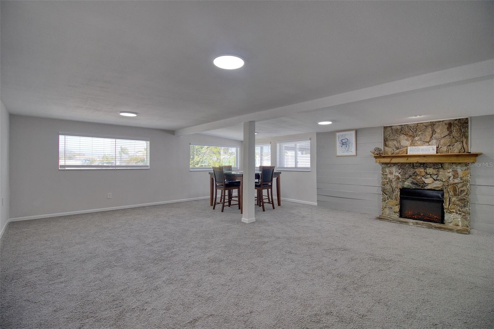 6820 Sea Ranch Drive, FL