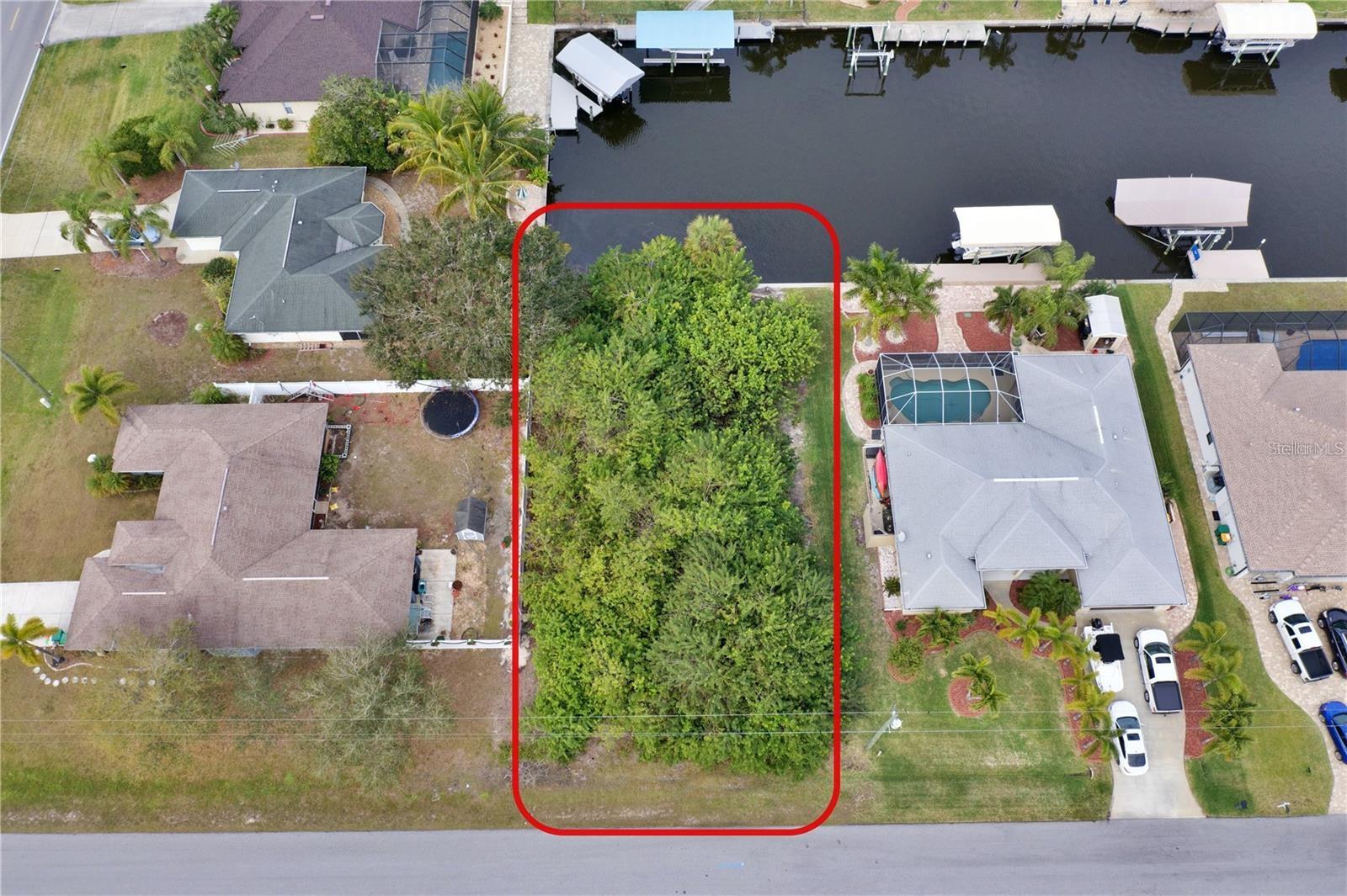 9180 Spring Cir, FL