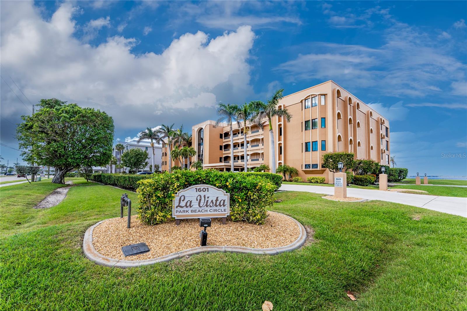 1601 Park Beach Circle, FL