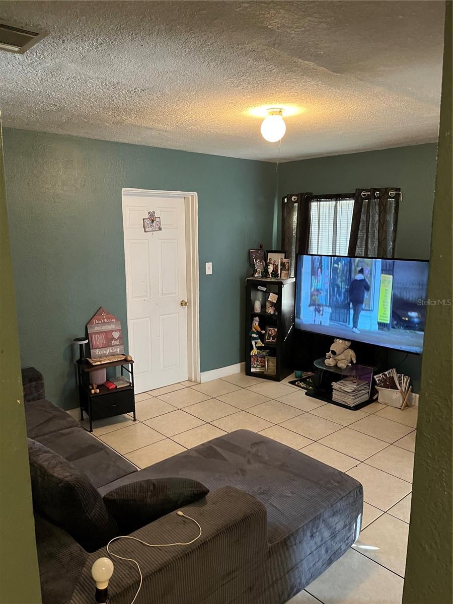 4325 Lake Lawne Avenue, FL