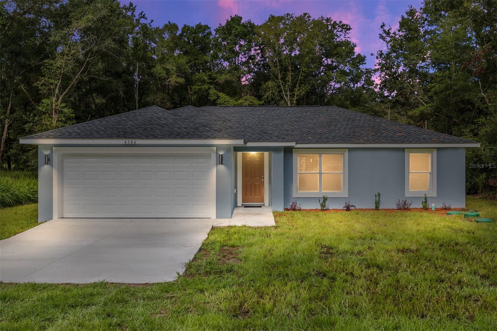 24015 Nw Amberjack Ave, FL