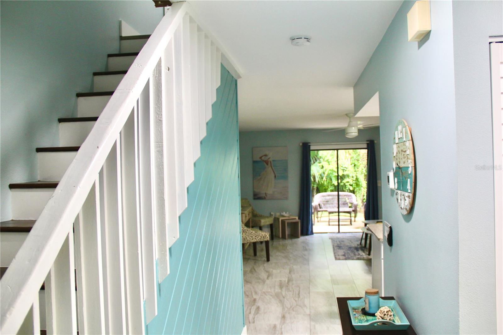 12 Village Drive, FL