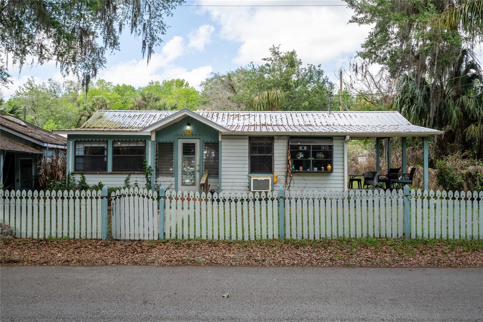 5560 Park Avenue, FL